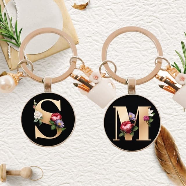 Fashion Charm Enamel Pen Holder for Teacher's Day Gifts Elegant Pearl A-Z Letter Pattern Glass Cabochon Key Ring