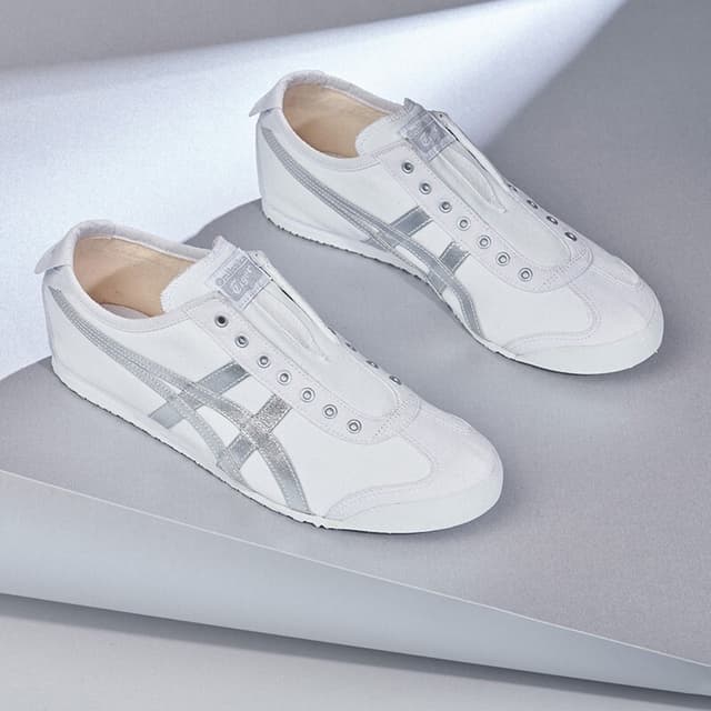 Original In Stock ˉ Shoe Tigers Sneakers Super Soft Canvas Men and Women's Casual Sports Running Tigers Running Shoes White/silver LLAN